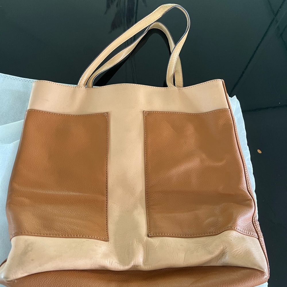 Isaac Mizrahi Leather Tote bag